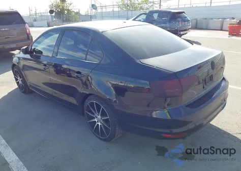 2017 Volkswagen Jetta 1.4T S z USA, uszkodzony, nr VIN 3VW2B7AJ3HM361523